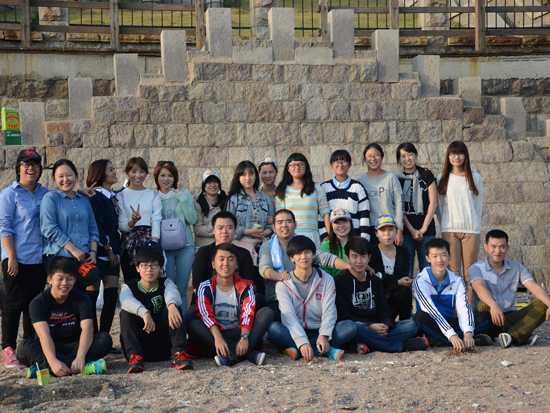 第一届师生沙滩烧烤大会