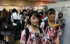 在日本体验万圣节